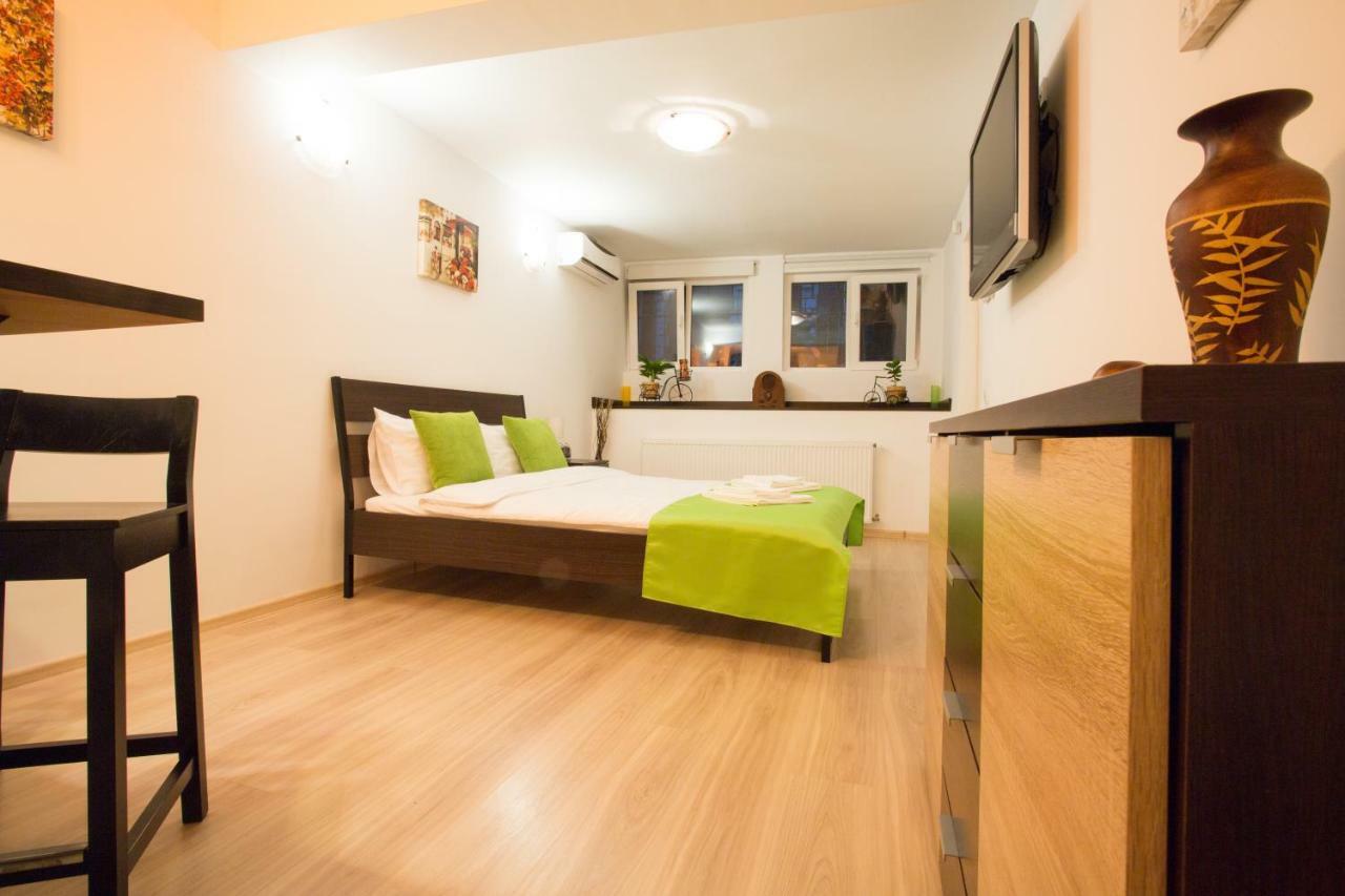 Heart Of Bucharest Studio Exteriör bild